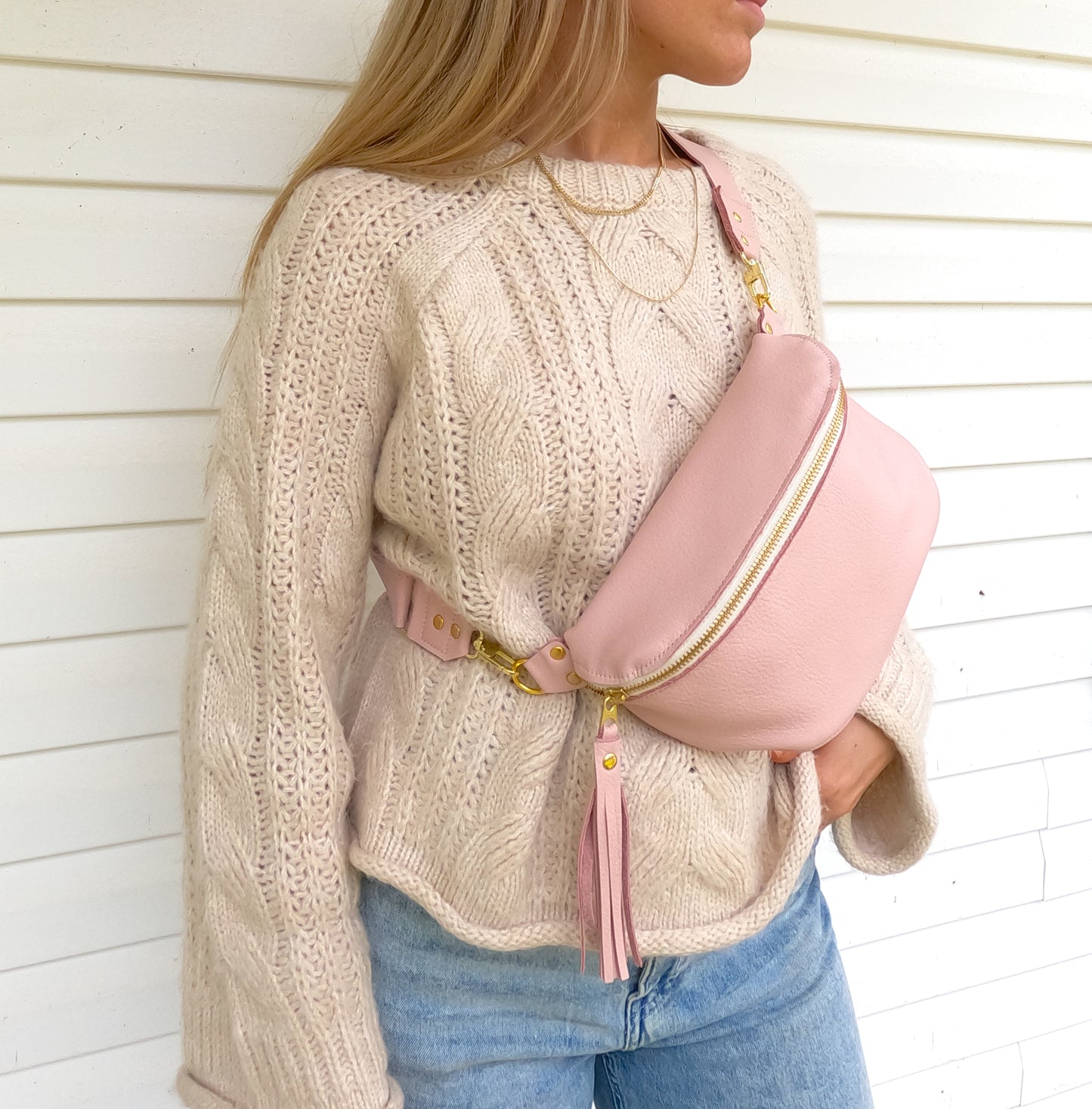 Britt Sling Bag | Pink LIMITED EDITION