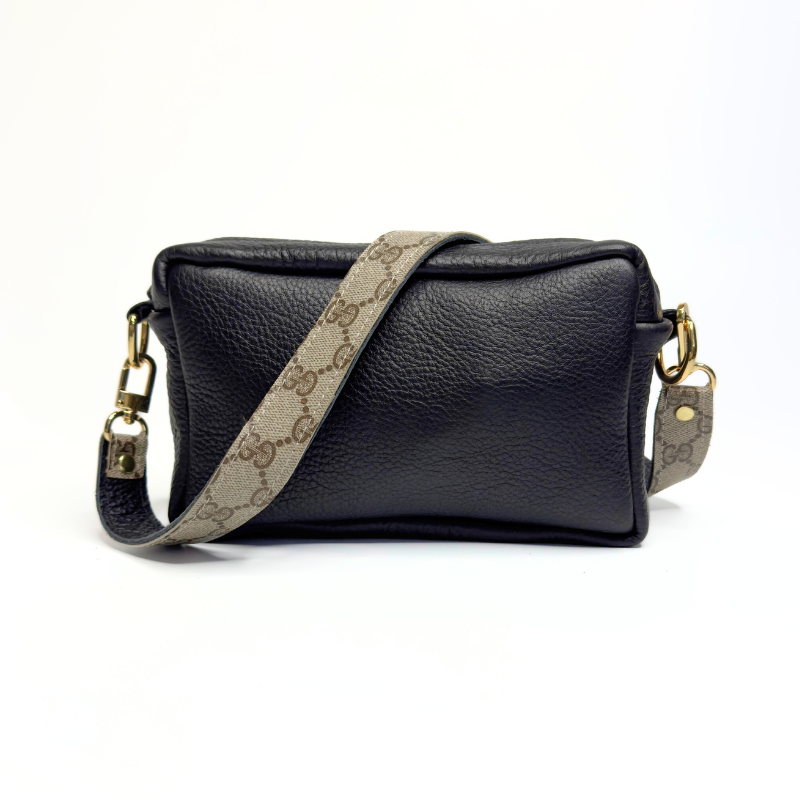 Val Shoulder Bag In Black Leather | Upcycled Gucci