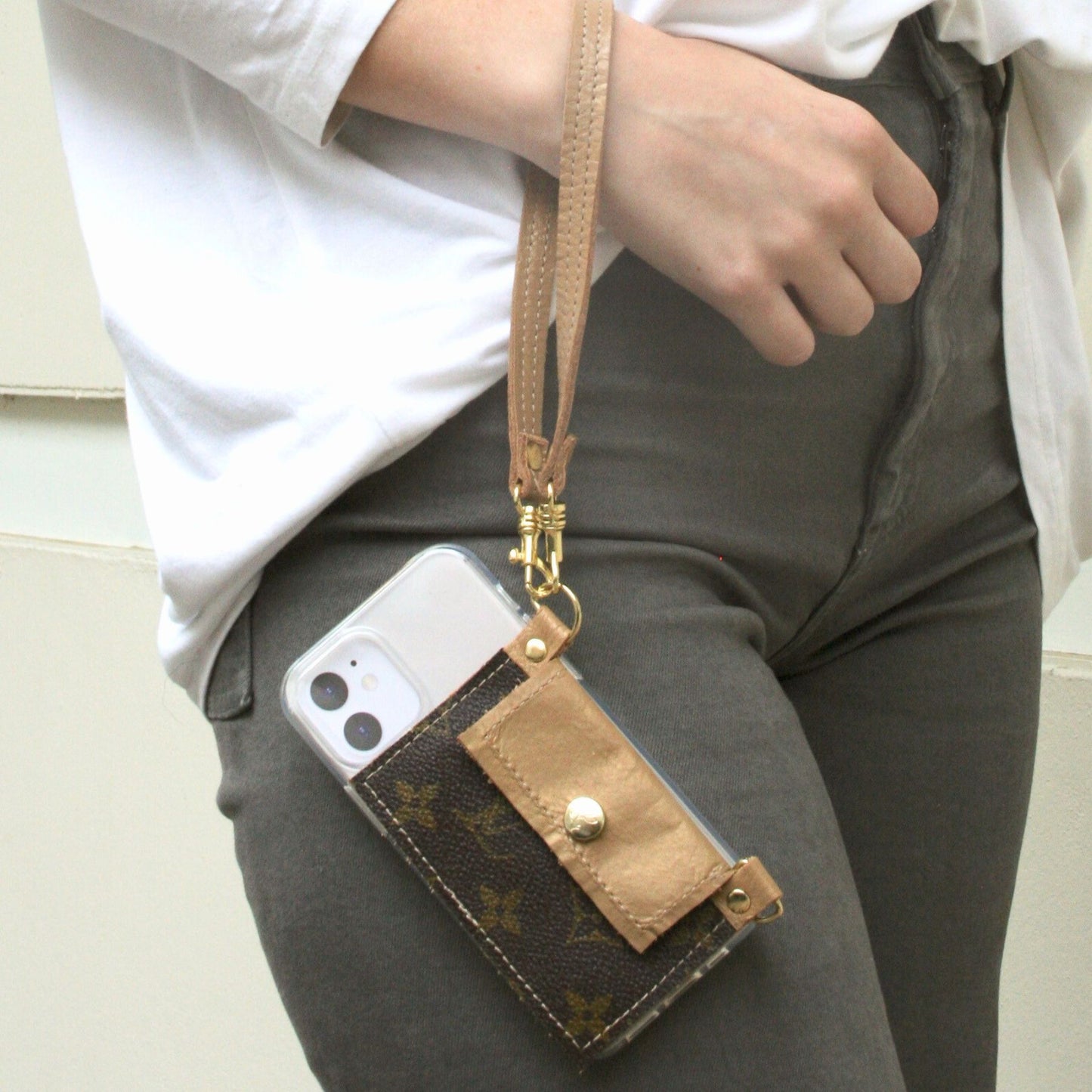 Eva Phone Wallet In Bronze Leather | Upcycled LV