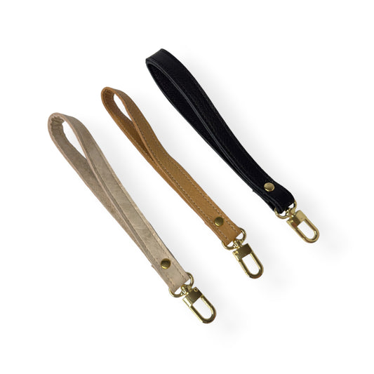 Haute Handle Wrist Strap In Leather